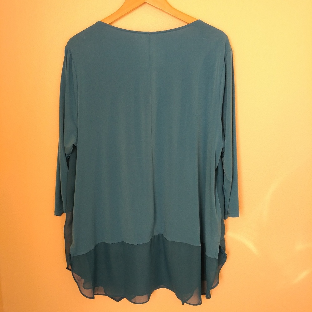250. NY COLLECTION WOMAN Top - Plus size 2X - Picture 3 of 8